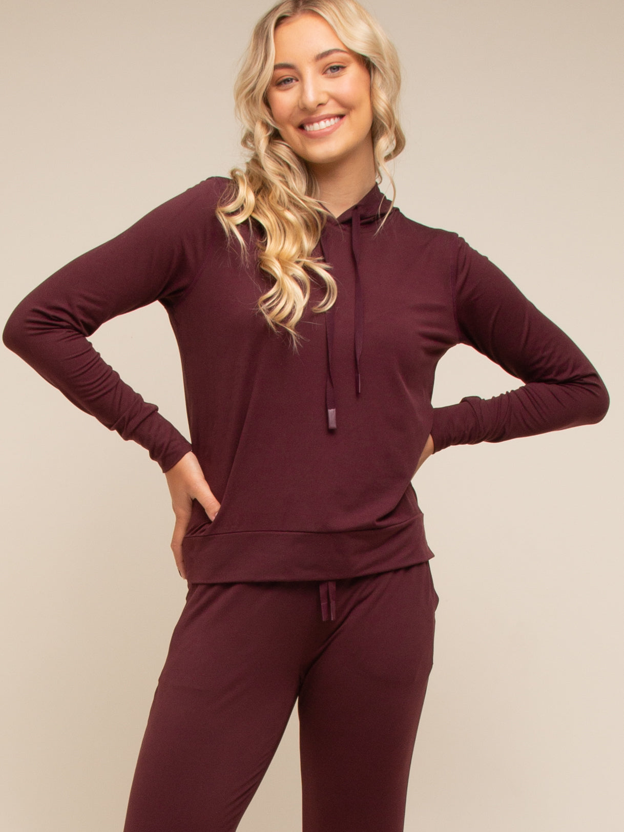 Women's loungewear sweatshirt outlet