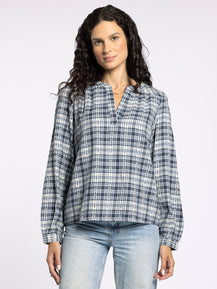 #color_cream-navy-plaid