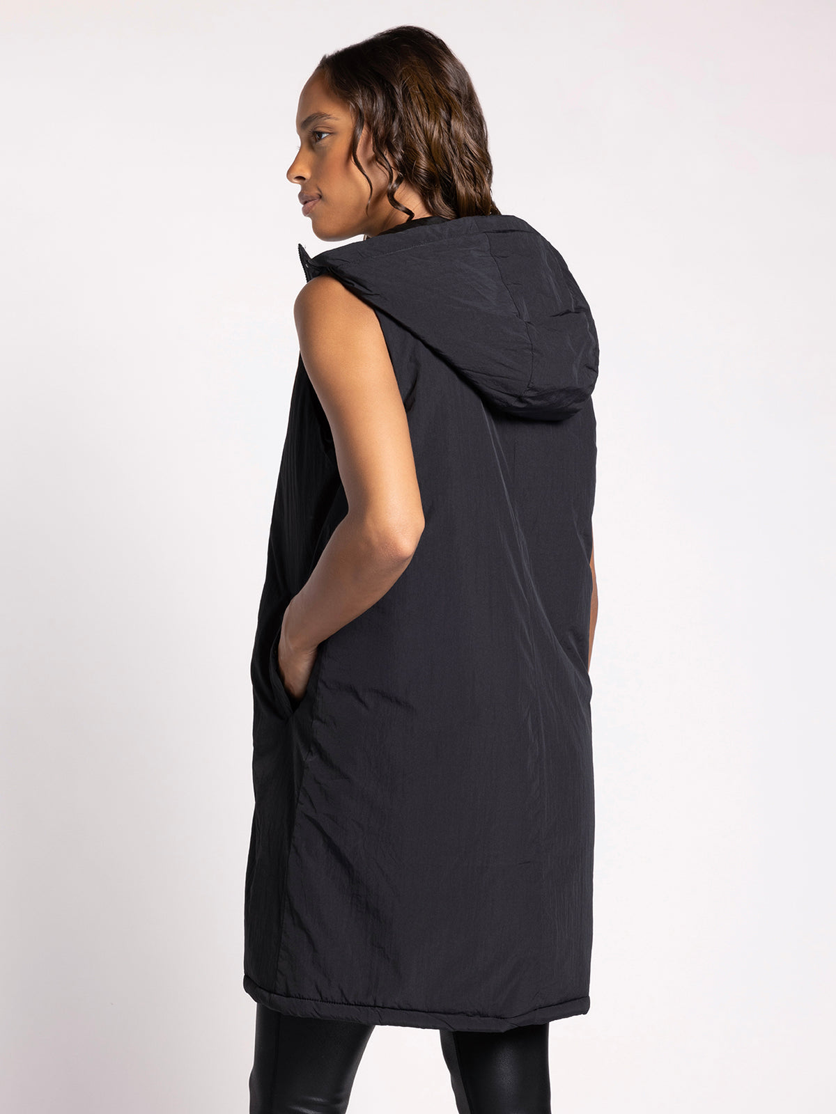 VISTA VEST