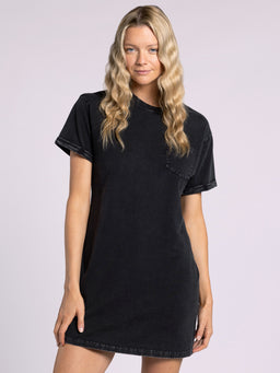 KICK BACK DRESS